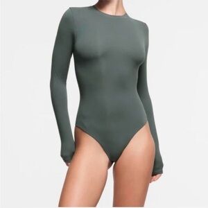 SKIMS *NWT Fits Everybody Long Sleeve Crew Neck Bodysuit | Deep Sea | Size S